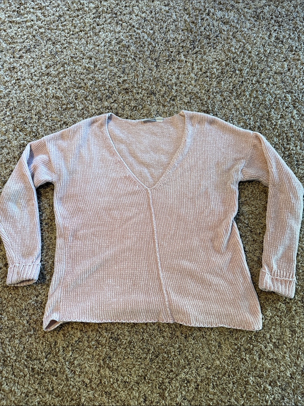 Noisy Mae Womens V-Neck Lightweight Soft Blush Sweater